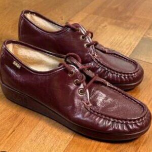 SAS Women's Burgundy Siesta Comfort Leather Lace Up Shoes Size 7N